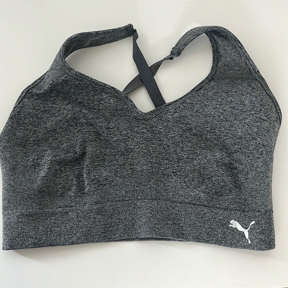 Low-impact Puma cross-backed gray sports bra.